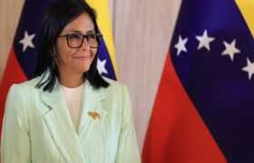 Presidenta (E) Delcy Rodríguez respalda políticas de preservación ambiental en Encuentro de Sembradores de Agua