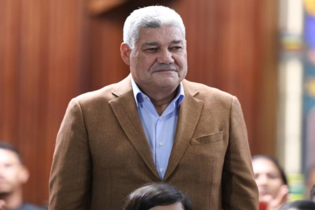 EDUARDO-PINATE-696x520