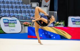 Gimnasia rítmica venezolana se mide en la élite mundial en la Copa del Mundo en Bulgaria