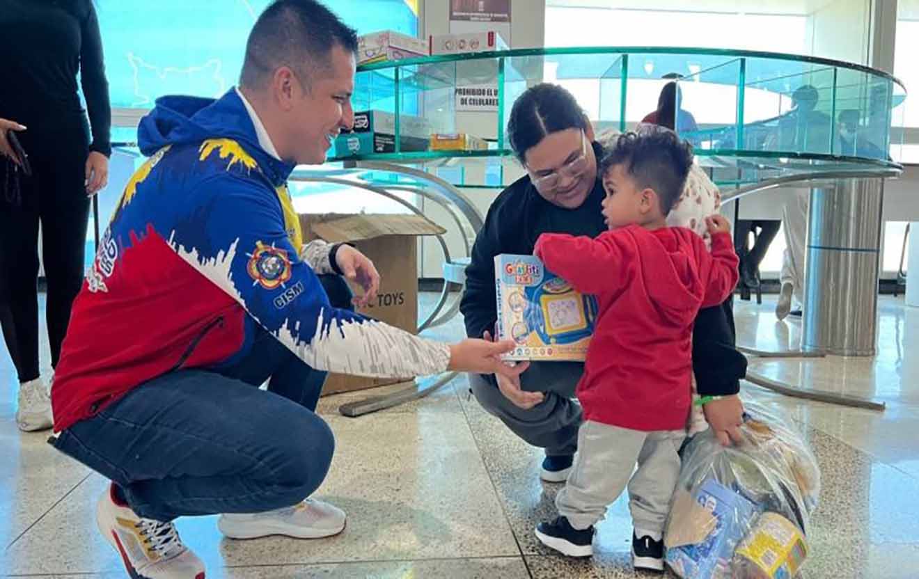 Gran Misión Vuelta trajo 209 connacionales privenientes de Phoenix en EEUU