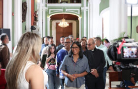 Un llamado a la paz y a la convivencia pacífica hizo la presidenta (E) Delcy Rodríguez en esta Semana Santa