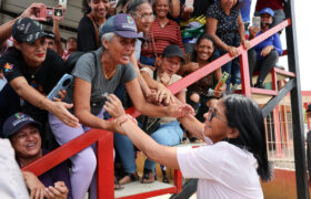 Jefa de Estado (E) visita a la Comuna Socio-Productiva «El Dátil» del estado Nueva Esparta