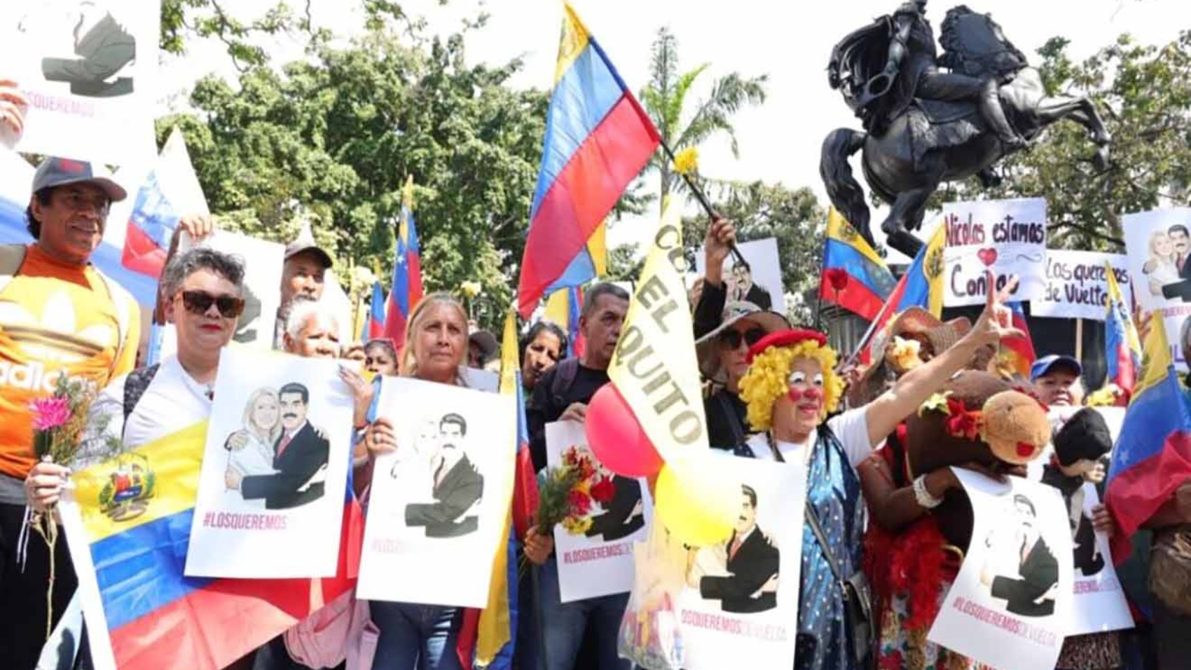 Pueblo venezolano salió a las calles en apoyo al presidente Maduro y la primera dama