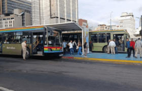 Ministro Aníbal Coronado calificó como «fracaso» paro de transporte de este lunes 16-M