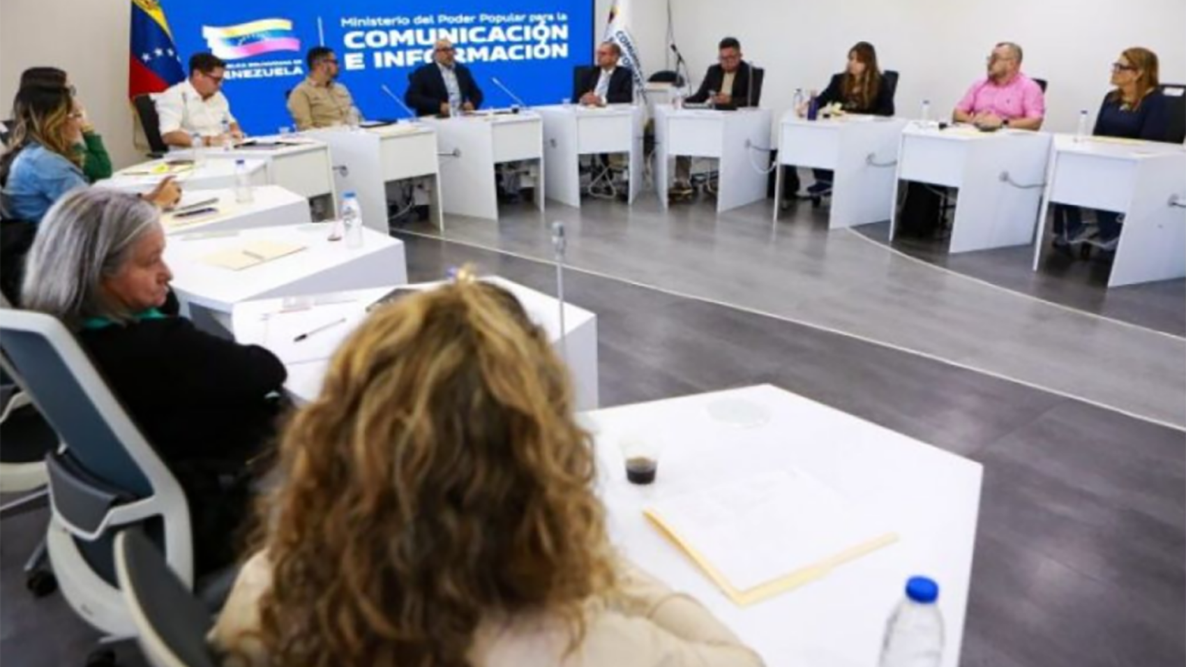 Vicepresidente sectorial de Comunicación lideró reunión con el Sistema Nacional de Medios Públicos