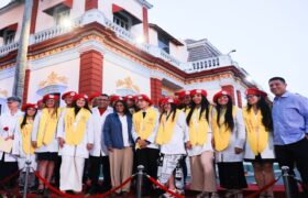 Más de 1500 Médicos Integrales Comunitarios celebran su graduación en Miraflores