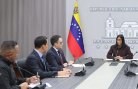 Presidenta (E) Delcy Rodríguez destaca la participación del Poder Popular en la Comisión de Evaluación de Activos Públicos