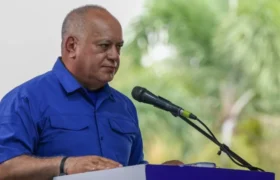 Ministro Cabello a los empresarios: Si usted va a producir, cuente con el Estado