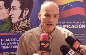 Ricardo Menéndez: Simplificación de trámites busca un Estado más humano y eficiente