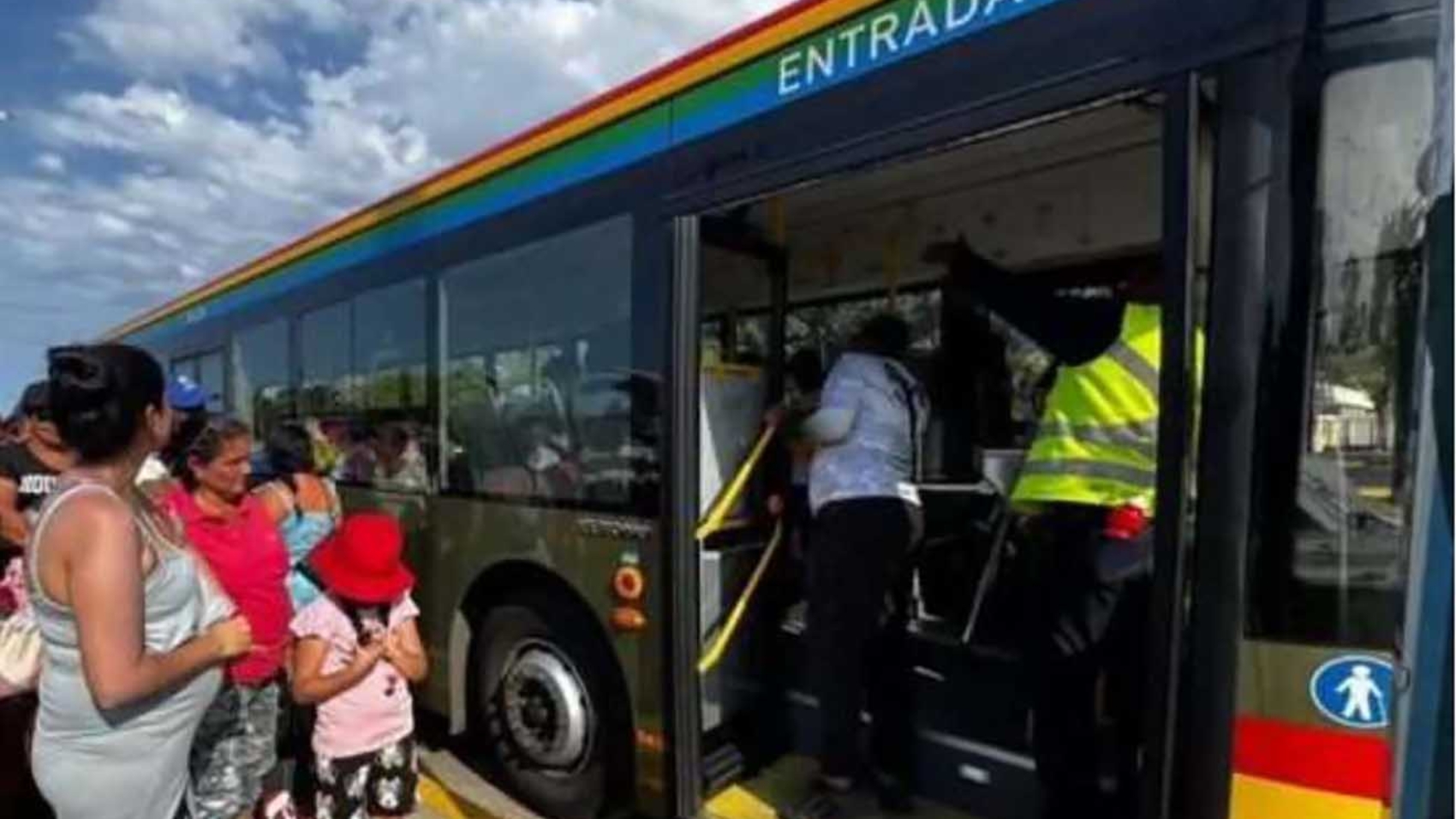 Activan Ruta Playera de MetroBus a partir del Jueves Santo