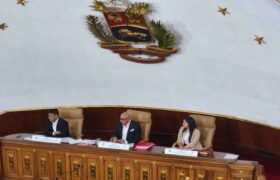 AN aprueba designaciones de autoridades del Ministerio Público y la Defensoría del Pueblo