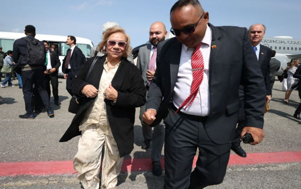 Canciller colombiana arribó a Venezuela