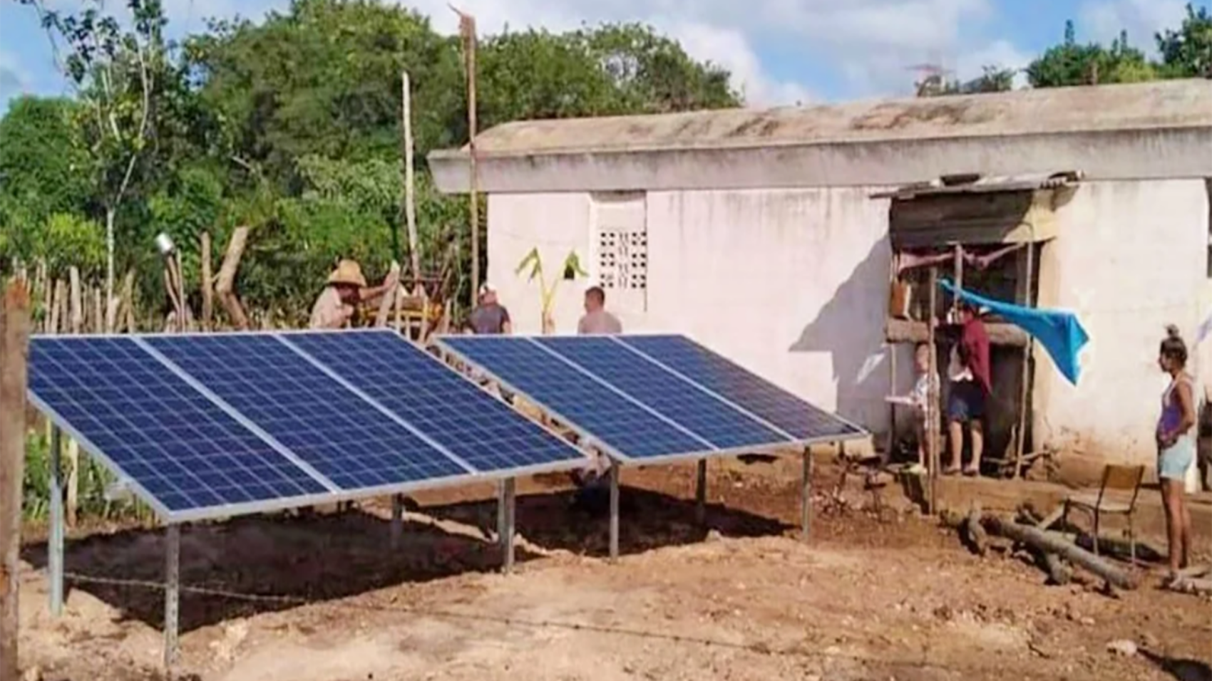 Colombia envía paneles solares y ayuda humanitaria a Cuba