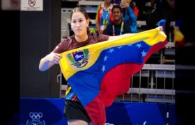 Presidenta (E) Delcy Rodríguez celebró la medalla de oro de Dakota Ferrer en Panamá