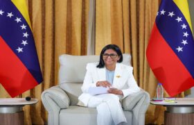 Presidenta (E) Delcy Rodríguez a líderes de comunidades religiosas: Acompáñennos a seguir el proceso de Amnistía