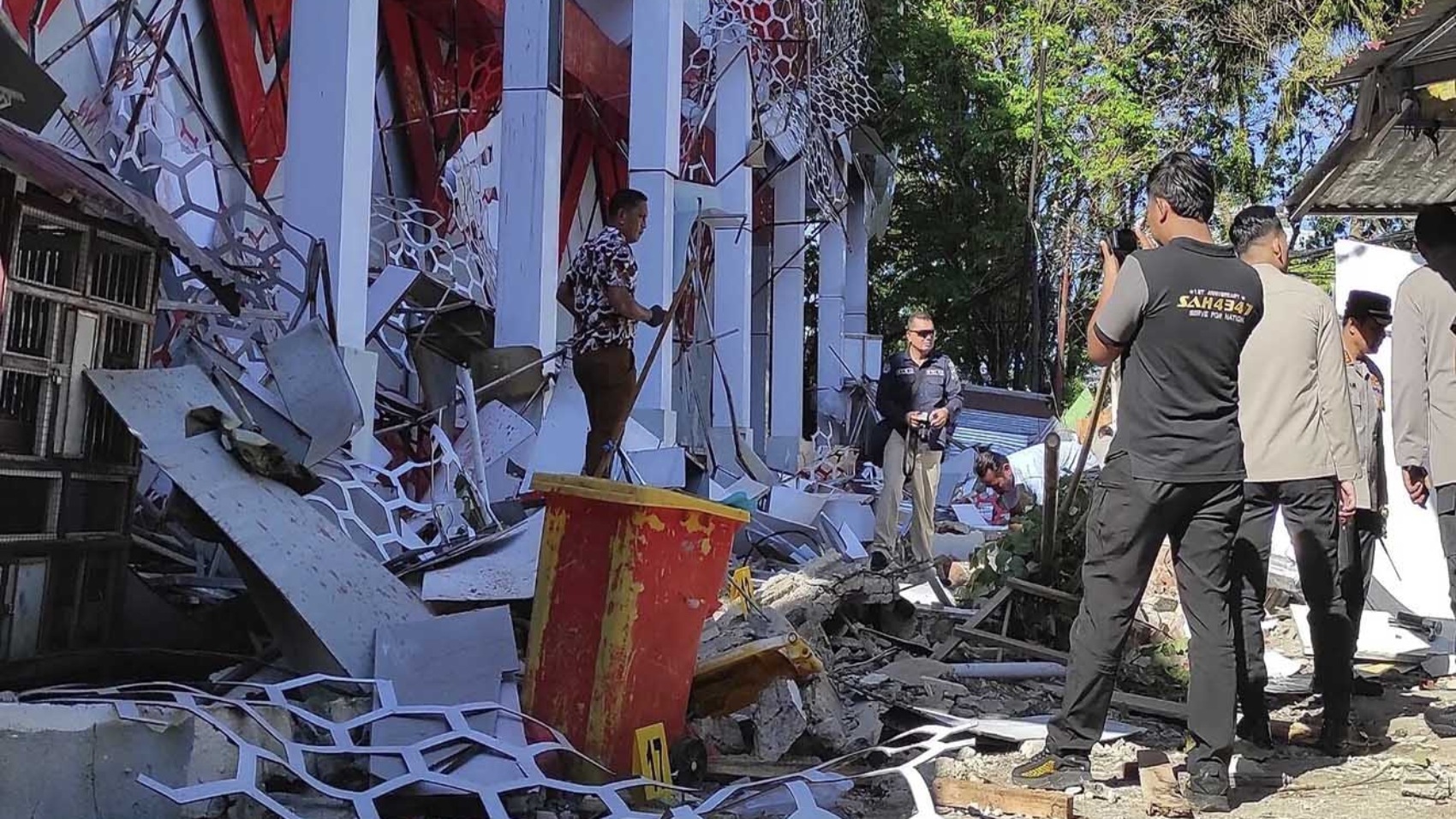 Desactivan alerta de tsunami tras sismo en Indonesia