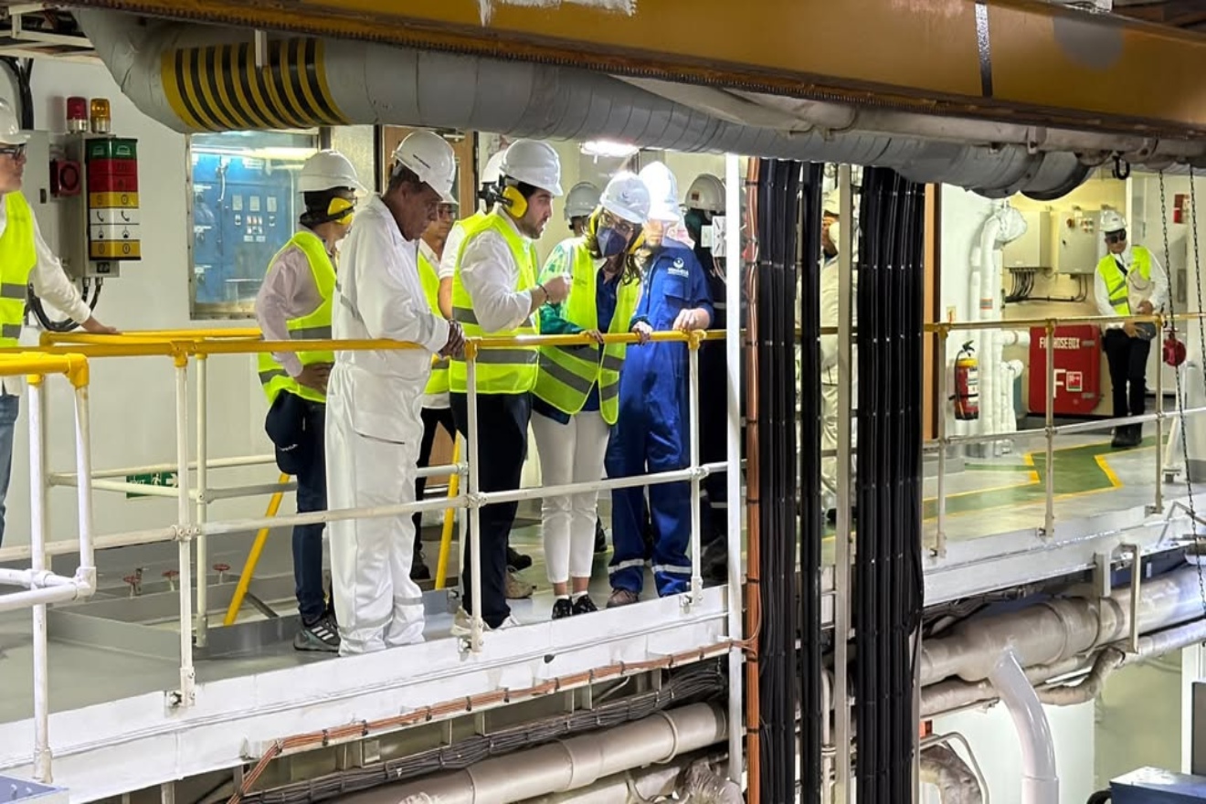 Desde el Ministerio del Transporte, nuestra misión va más allá de mover máquinas; movemos los su (1)