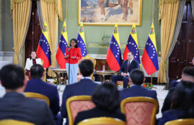 Presidenta (E) Delcy Rodríguez anticipa “buenas noticias” para Venezuela tras inversiones con ENI