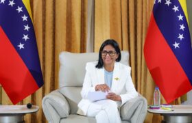 Presidenta (E) Delcy Rodríguez: Sumemos a los espacios comunes que busquen un camino de Paz