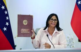 Presidenta (E) Delcy Rodríguez promulga Ley Orgánica de Minas