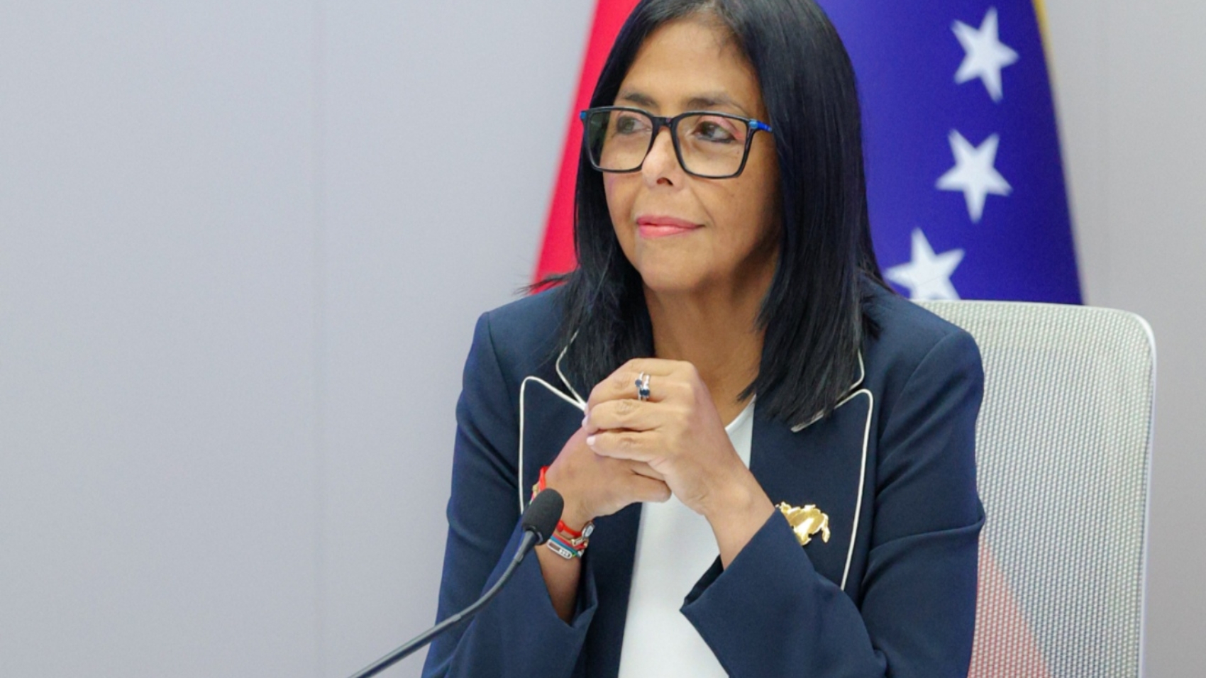 PRESIDENTA