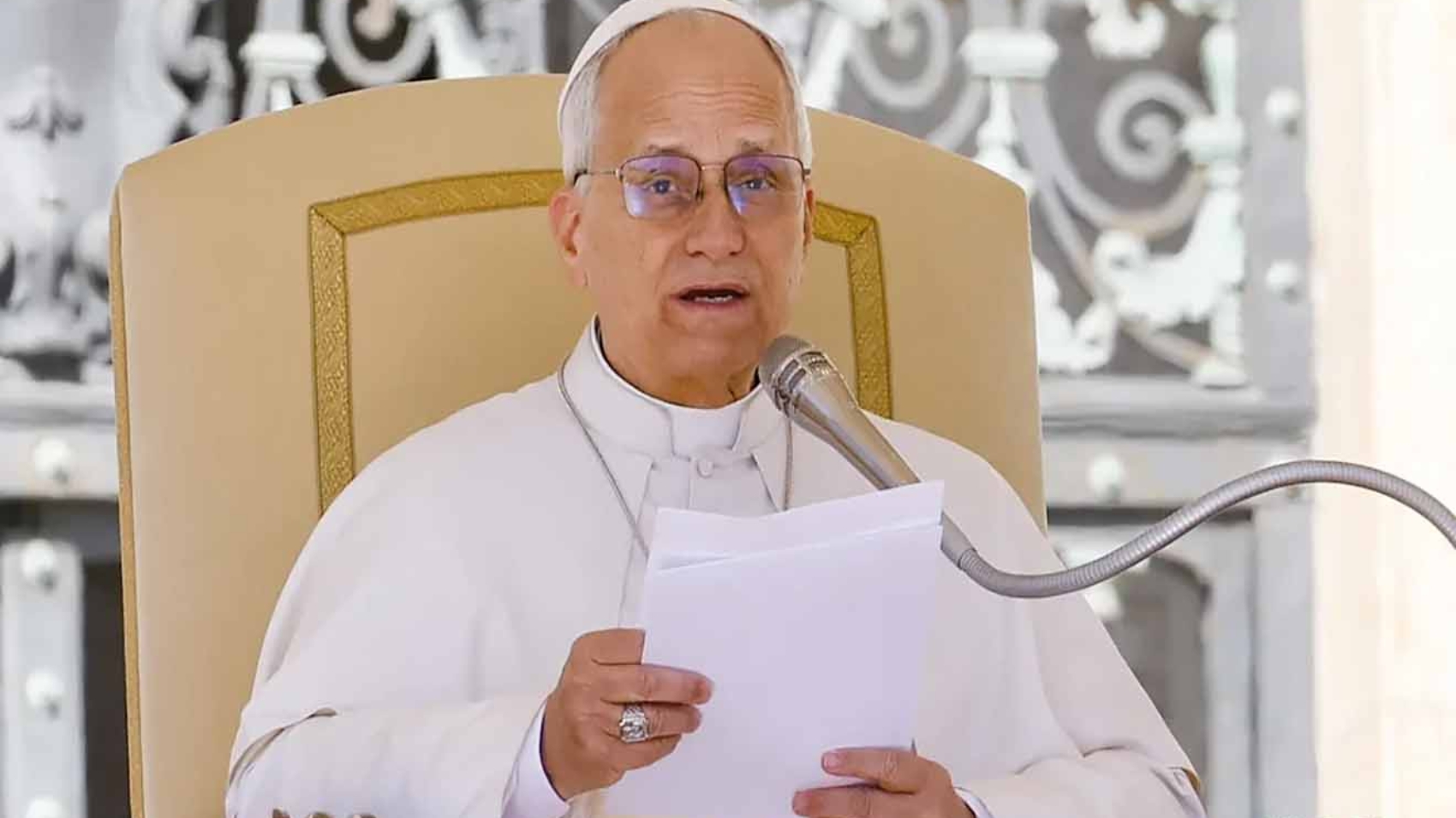 Papa León XIV acoge con satisfacción y esperanza anuncio de tregua en Medio Oriente copia