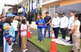 Ministra Faría reporta incremento de plataformas móviles durante Semana Santa 2026