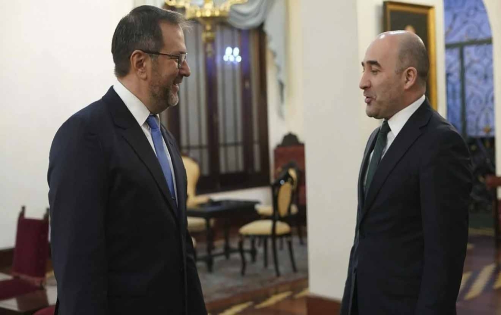 Venezuela y Azerbaiyán ratifican compromiso de cooperación y desarrollo mutuo copia