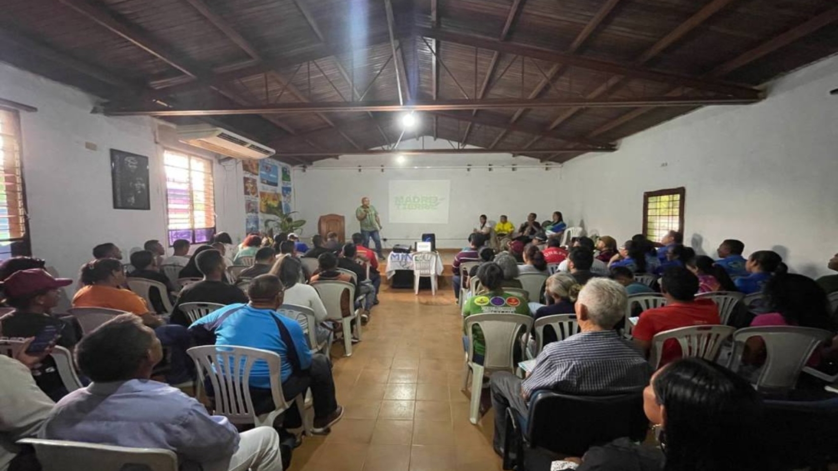 Voceros-ecosocialistas-y-pueblos-indigenas-amazonenses-presentan.1