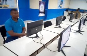 Cayapa Heroica reactiva laboratorio de robótica en Anzoátegui