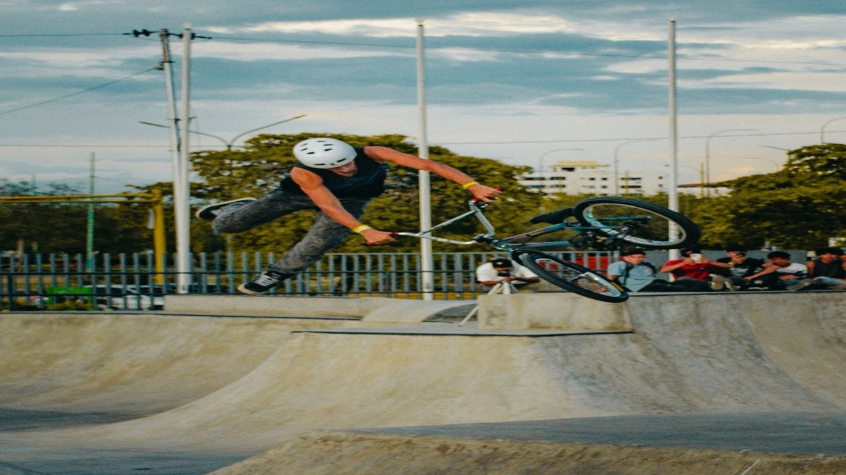 bmx22