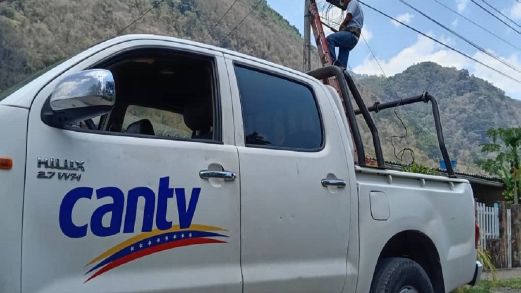 cantv-restablecio-servicios-a-mas-de-120-familias-e-instituciones-en-caripe-14771577