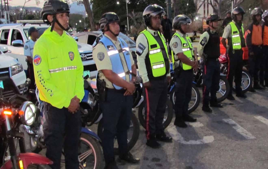 funcionarios policiales