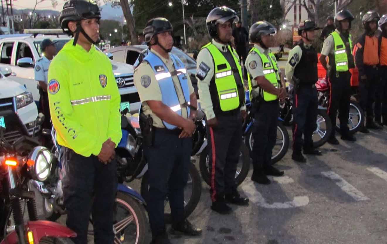 funcionarios policiales