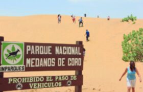 Temporadistas quedan maravillados por los Médanos de Coro durante esta Semana Santa 2026
