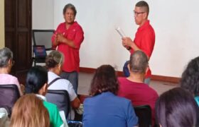 El Ministerio de Salud ofreció taller de planificación familiar en la Puerta de Caracas
