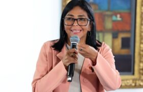 Delcy Rodríguez agradece respaldo de la Asamblea Nacional en defensa del Esequibo