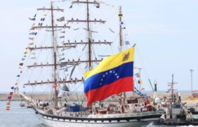 Buque Escuela «Simón Bolívar» consolida la Diplomacia de Paz en México
