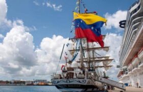 Buque Escuela «Simón Bolívar» culmina con éxito su visita oficial a México