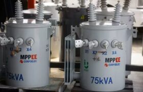 Instalación de transformadores fortalecerá sistema eléctrico en Zulia