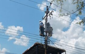 Corpoelec instaló 47 transformadores en sectores del estado La Guaira