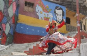 Parroquia San Juan festejó con música, teatro y tradición los 106 años del nacimiento de Aquiles Nazoa