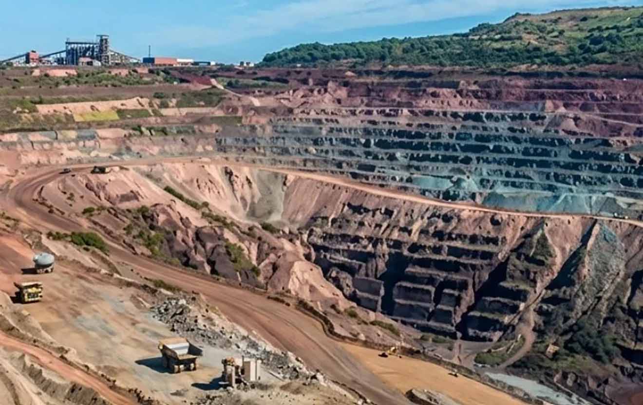 Brasil aprueba proyecto de ley para explotación de minerales estratégicos copia