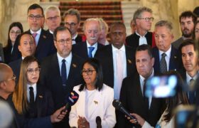 Delcy Rodríguez responde a propuesta de convertir a Venezuela en el «estado 51»: ¡Jamás estaría previsto!