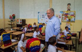 Alumnos de escuela Estado Monagas en Guatire cuentan con instalaciones totalmente rehabilitadas
