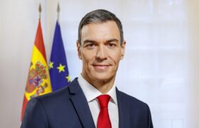 Fallo técnico en el avión oficial desvía el viaje de Pedro Sánchez hacia Armenia