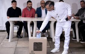 Presidente Petro invita a ciudadanos colombianos a acudir a las urnas electorales