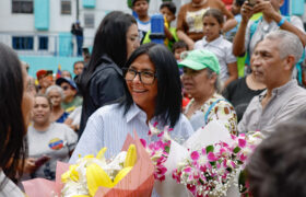 Presidenta (E) destaca incremento del 31% en el consumo nacional durante 2026