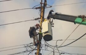 Favorecen a más de 200 familias guaireñas con mejoras en el servicio eléctrico