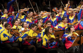 Orquesta Sinfónica Juvenil de Caracas ofrecerá concierto benéfico este 9 de mayo